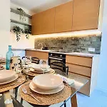 Pleasant Coliving With Breakfast & Parking * Cagnes-sur-Mer